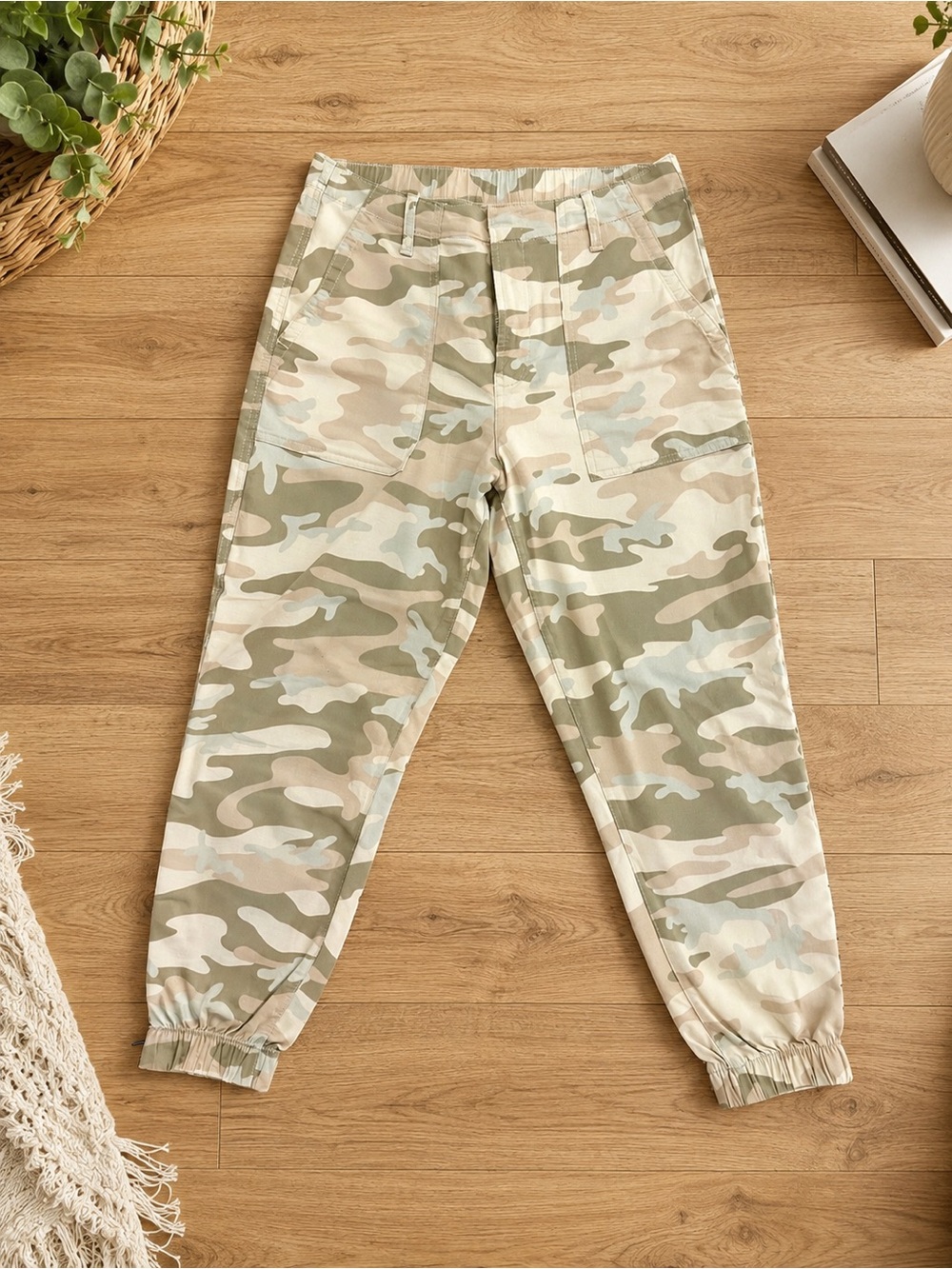 GAP Light Camo Cargo Joggers | Zip Ankle Utility Pants